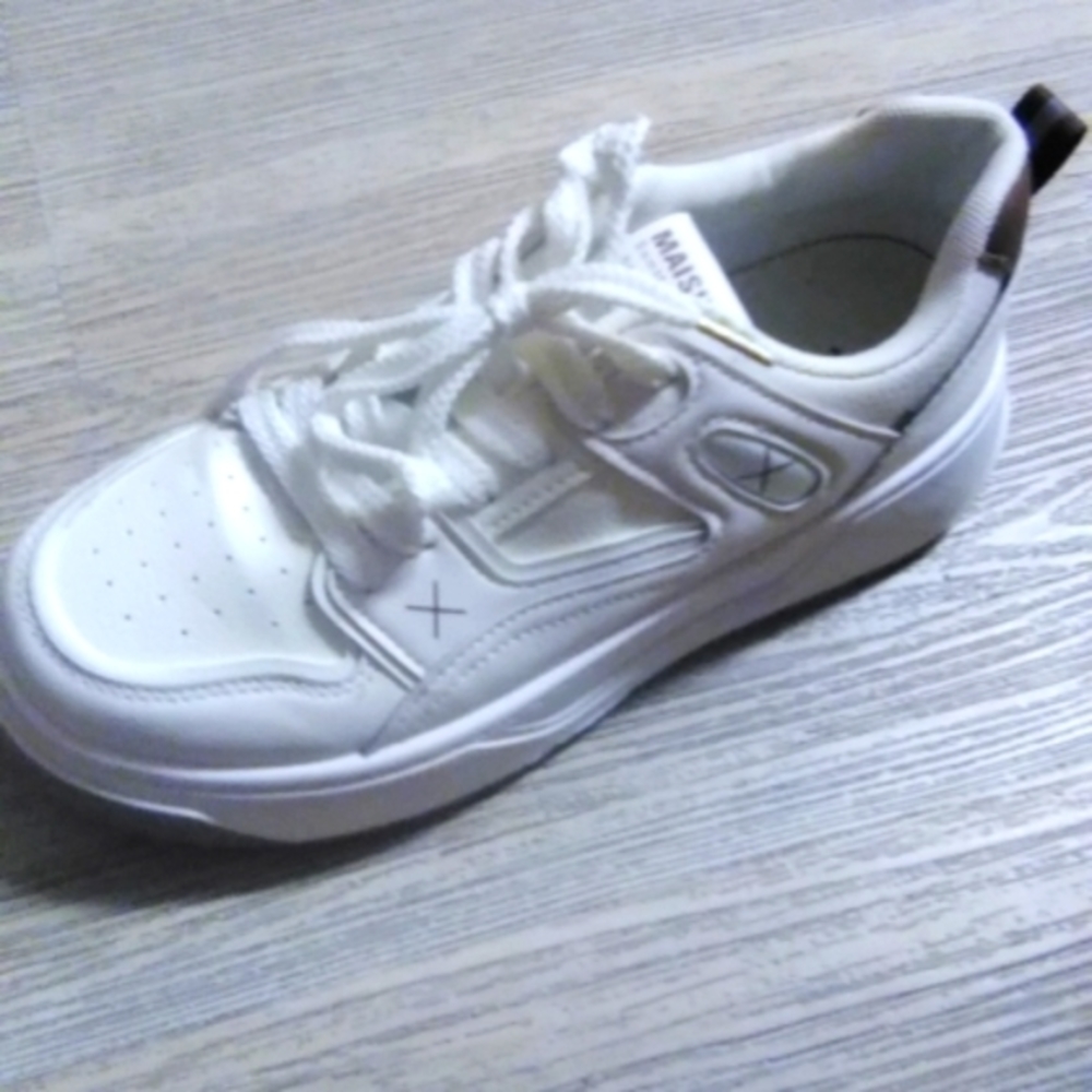 GENTLY USED SHOES